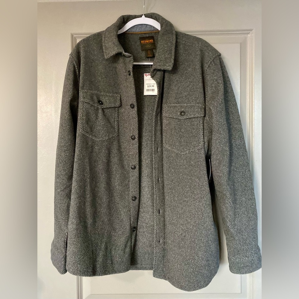 Men’s- Charcoal Fleece Button Up- new with tags- L